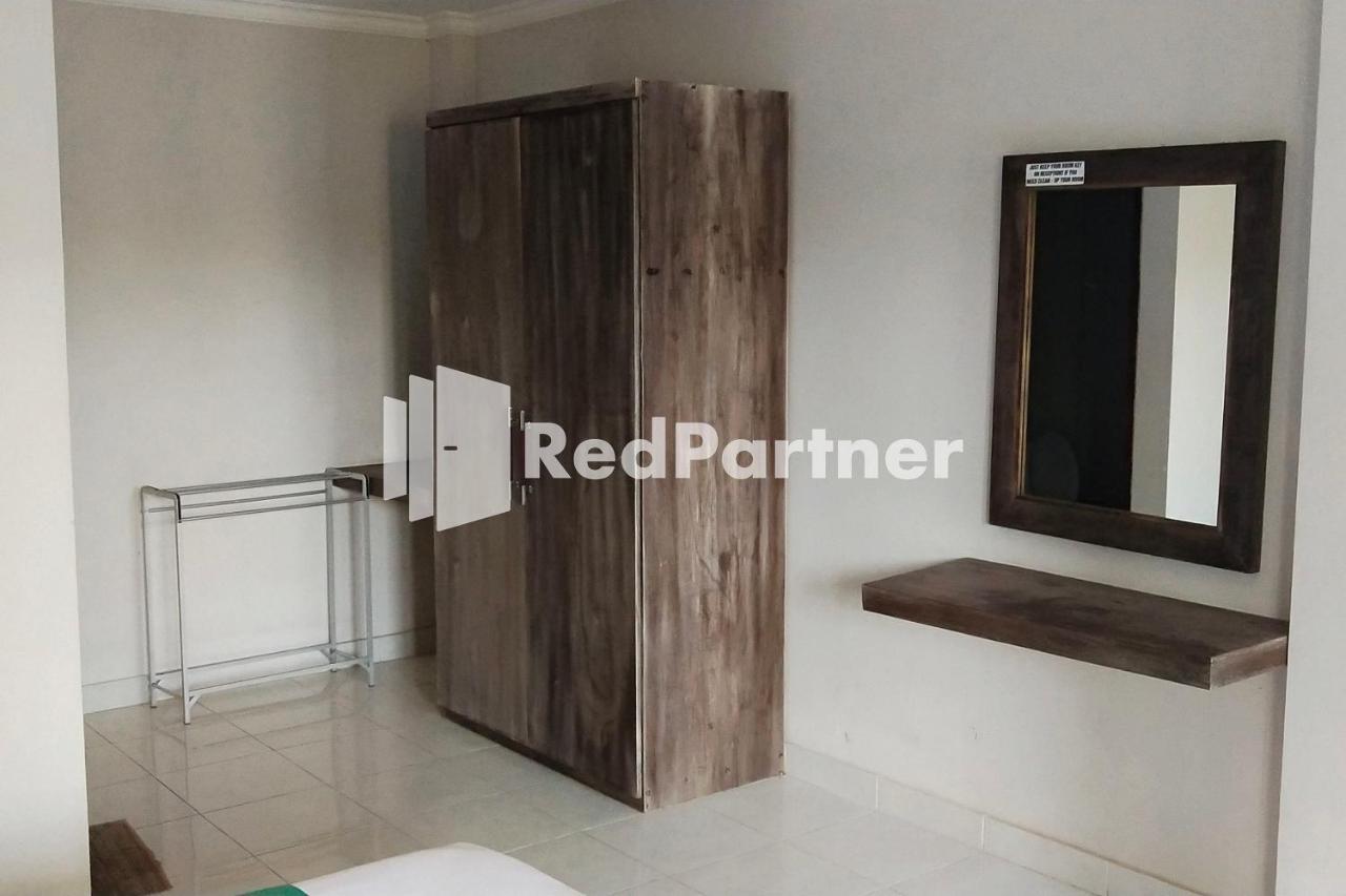 Pondok Sentana Guest House At Jalan Raya Uluwatu Redpartner ウンガサン エクステリア 写真