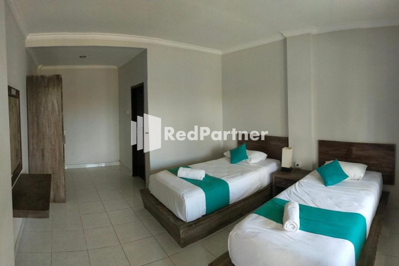 Pondok Sentana Guest House At Jalan Raya Uluwatu Redpartner ウンガサン エクステリア 写真